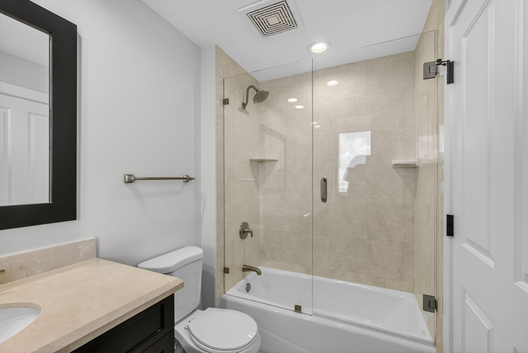 Via Delfino - Residential