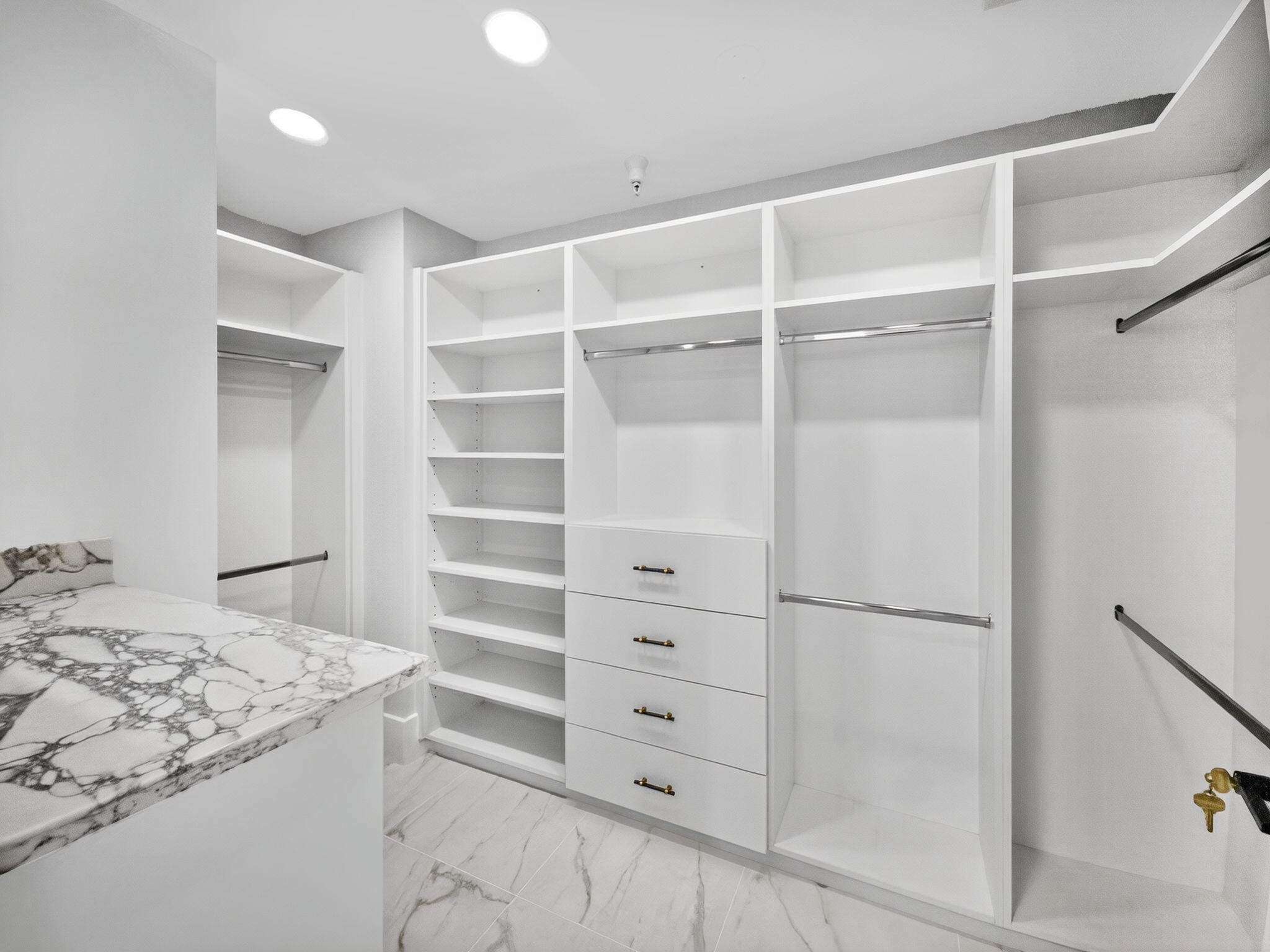 Via Delfino - Residential