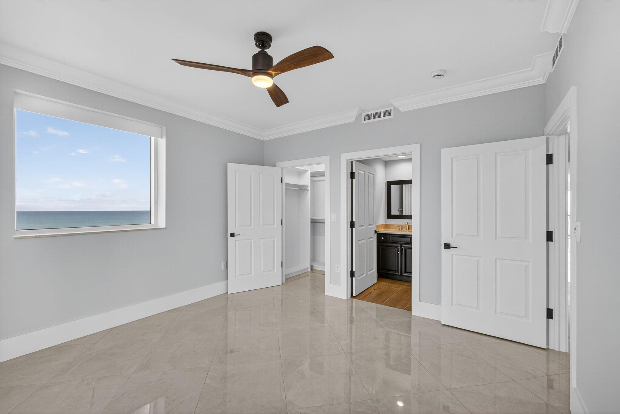 Via Delfino - Residential