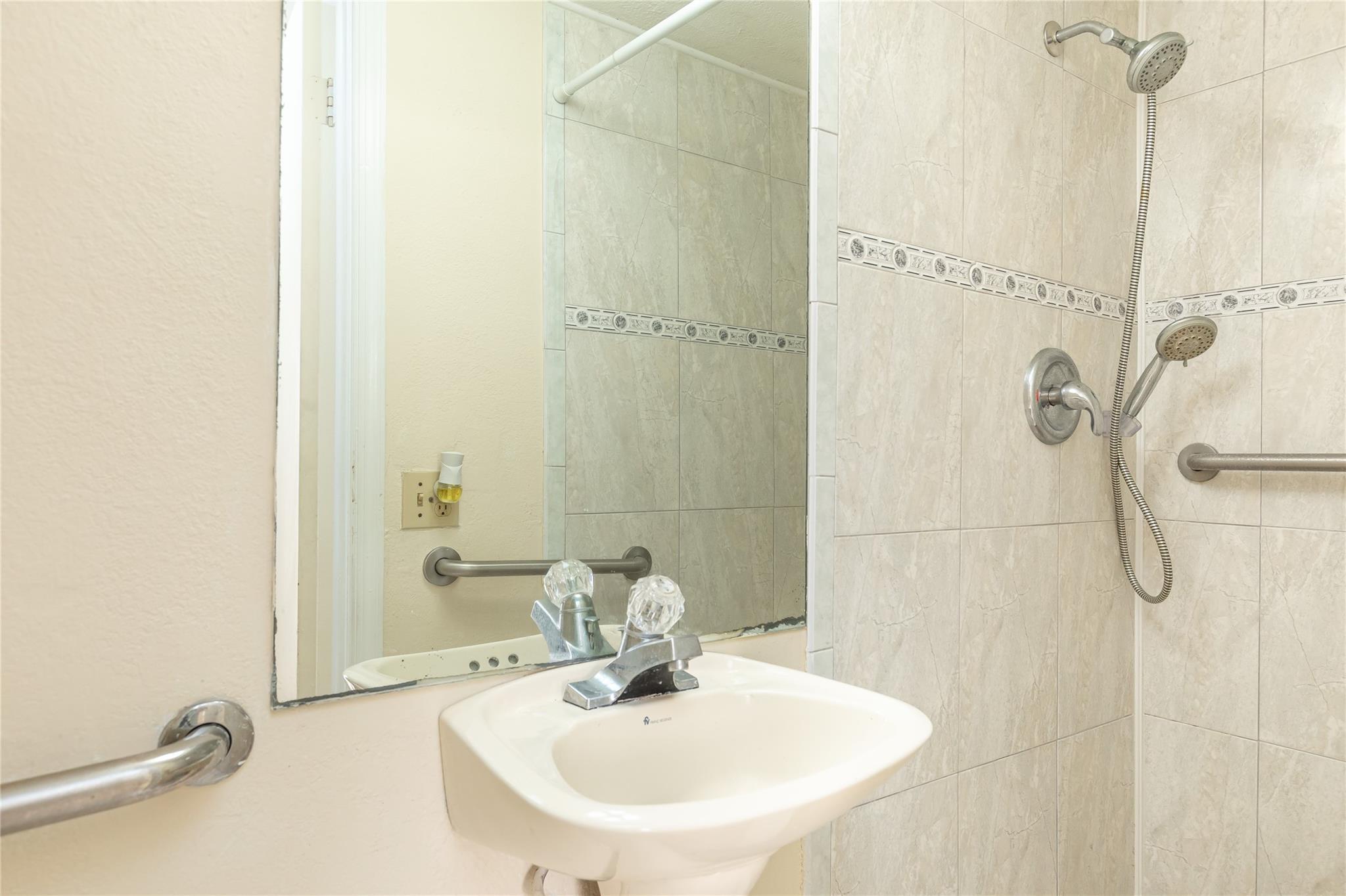 Mango Hill - Residential