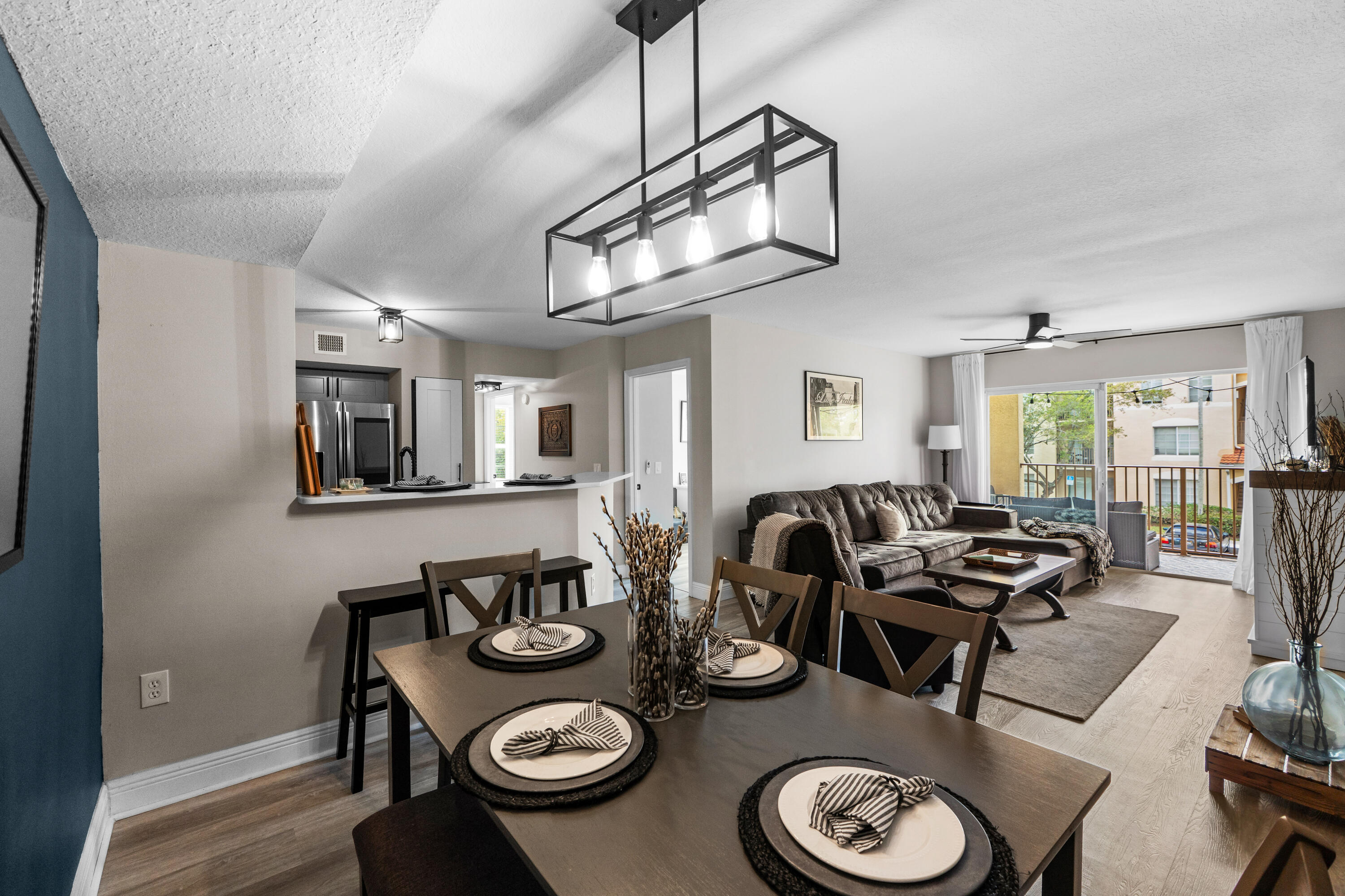 4041 San Marino Boulevard 202