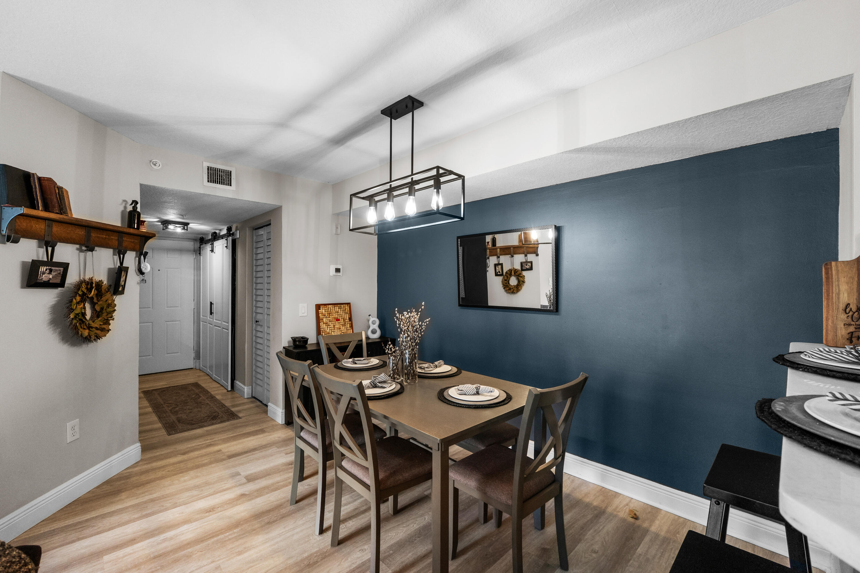 4041 San Marino Boulevard 202