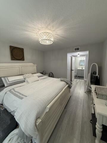 EMERALD ISLE AT LAGUNA LAKES CONDO - Residential