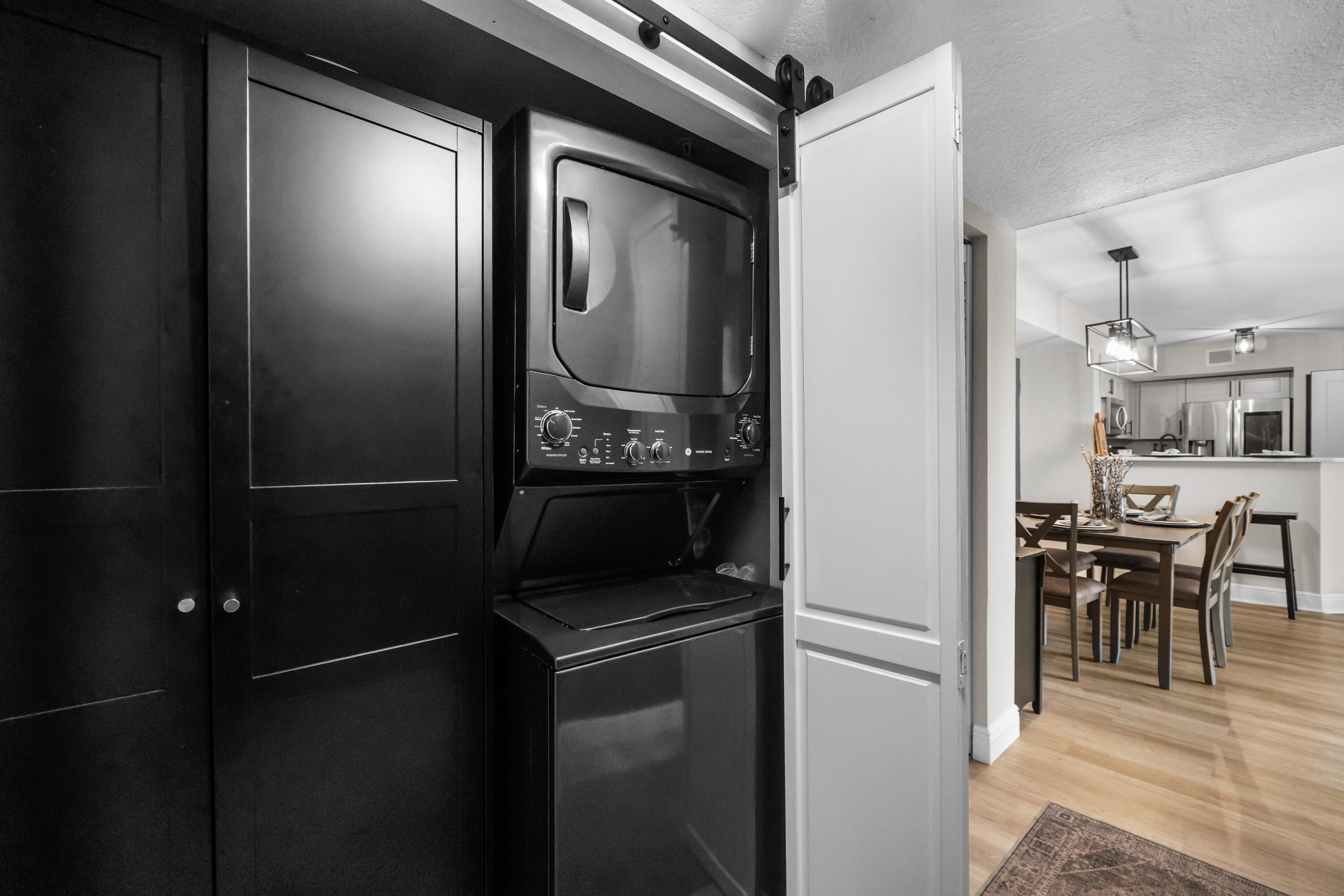 EMERALD ISLE AT LAGUNA LAKES CONDO - Residential