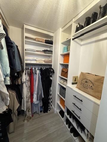 EMERALD ISLE AT LAGUNA LAKES CONDO - Residential