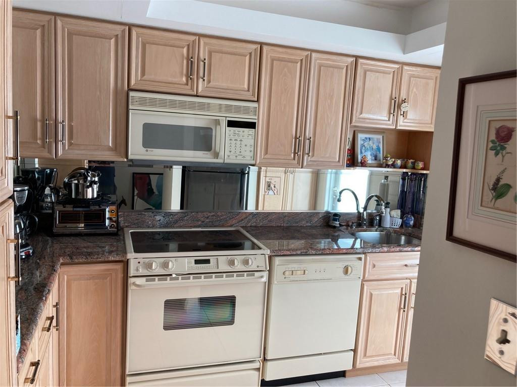 TIARA EAST CONDO - Residential Lease
