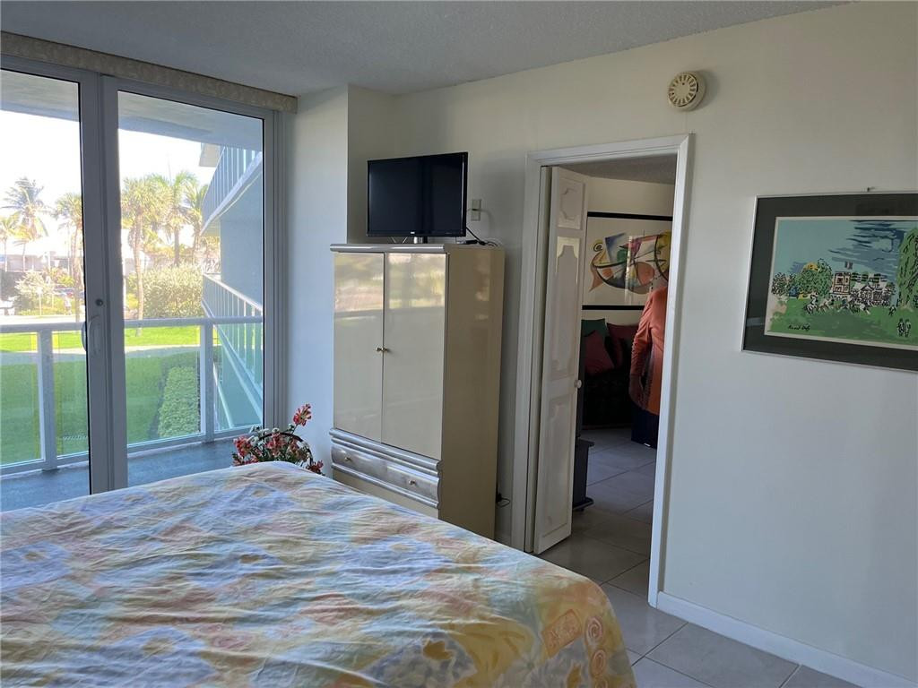 TIARA EAST CONDO - Residential Lease