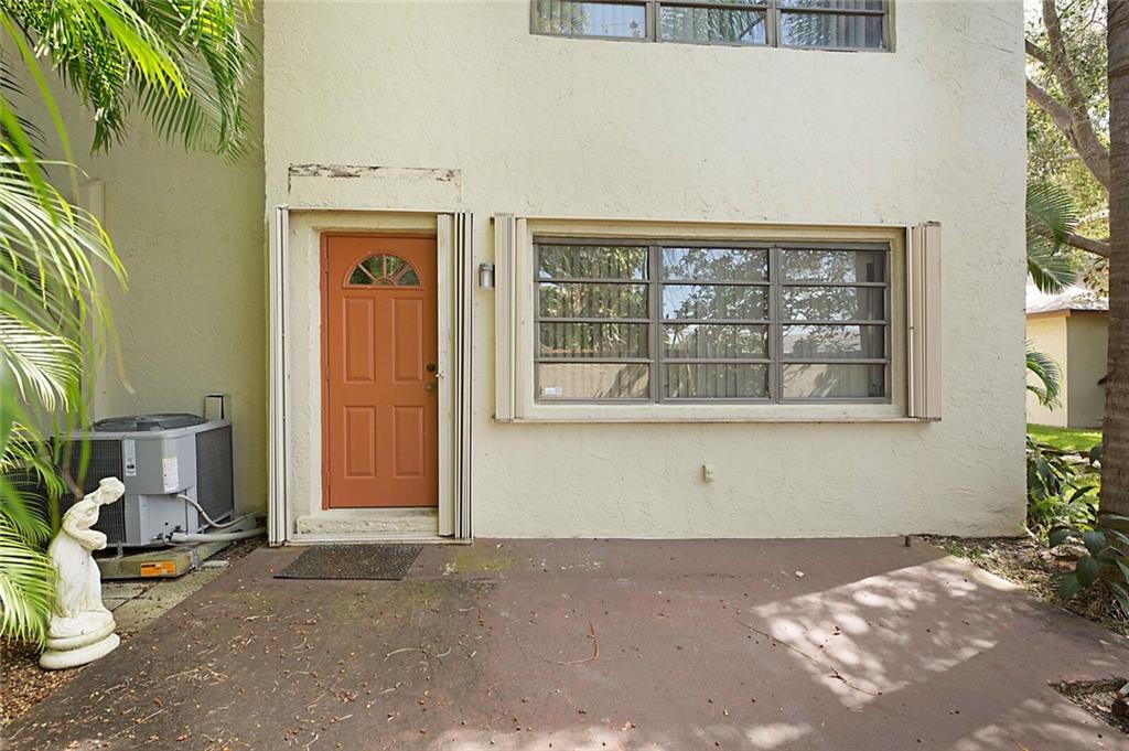 Condominium 5 Of Lighthou - Residential Lease