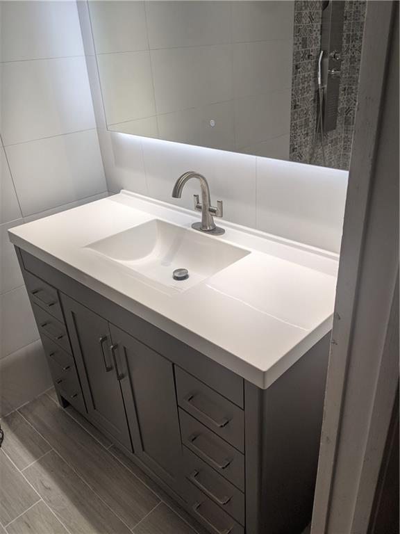 Condominium 5 Of Lighthou - Residential Lease