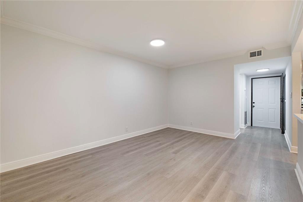 Condominium 5 Of Lighthou - Residential Lease