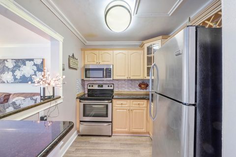 Tiny photo for 317 TILFORD O #317, Deerfield Beach, FL 33442 (MLS # B26054254)