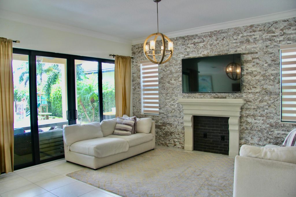 Photo of 8627 Grand Prix Lane, Boynton Beach, FL 33472 (MLS # R11059190)