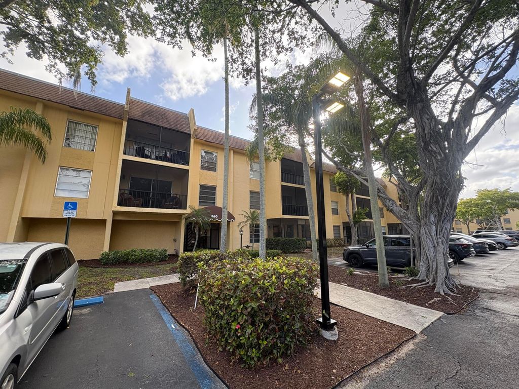 Photo of 460 NW 20th Street #1100, Boca Raton, FL 33431 (MLS # B26015868)