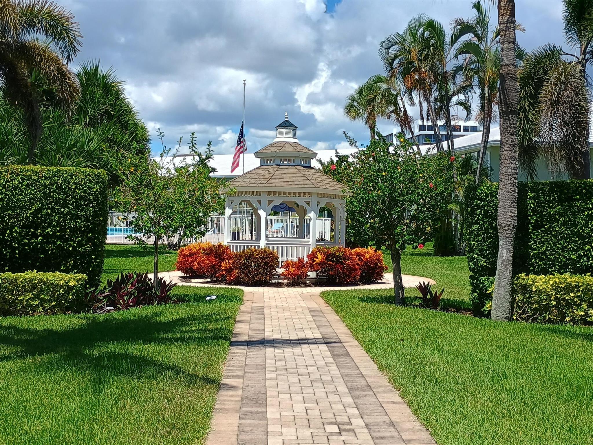 Crown Colony - Residential Lease