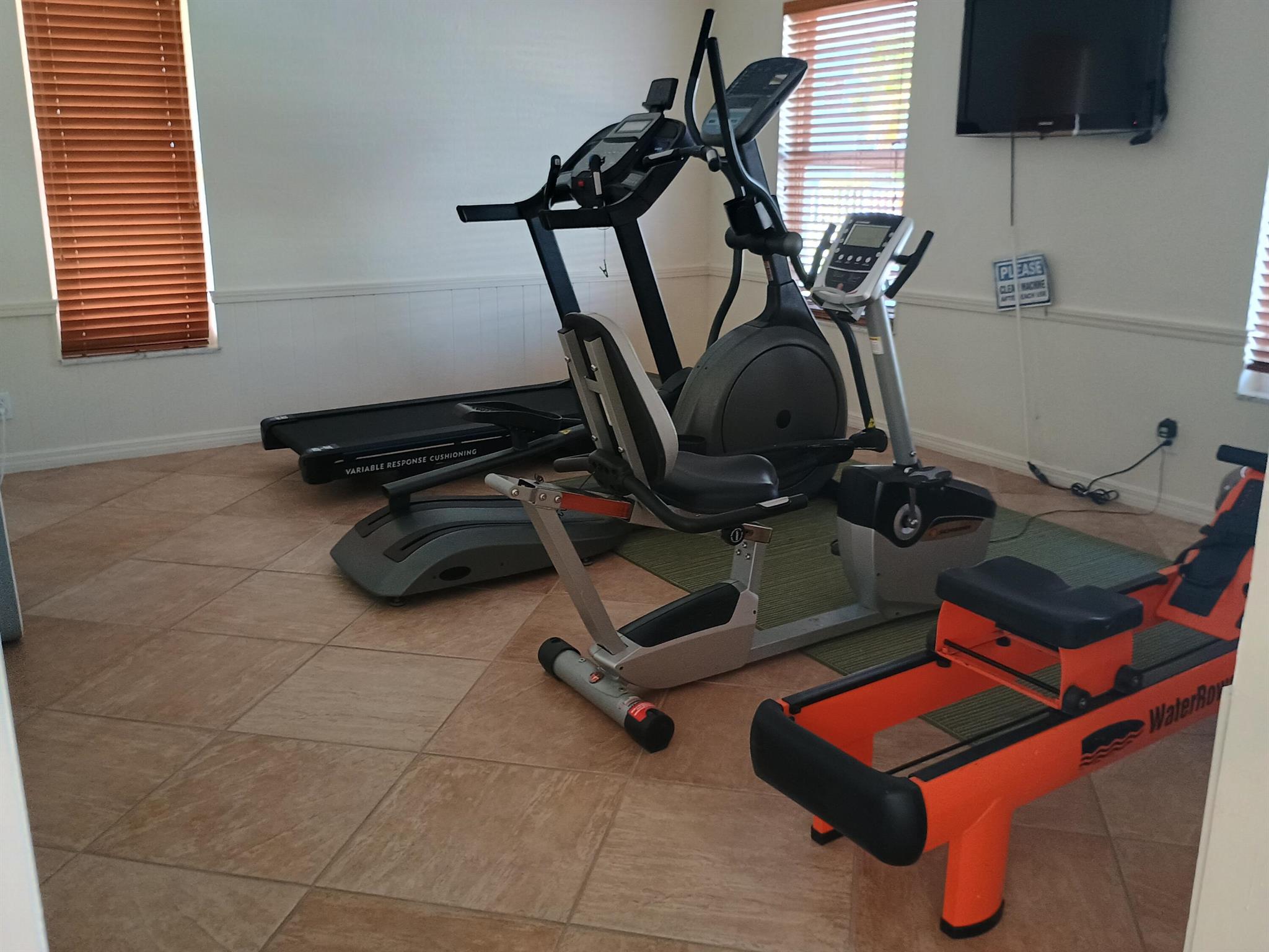 Crown Colony - Residential Lease