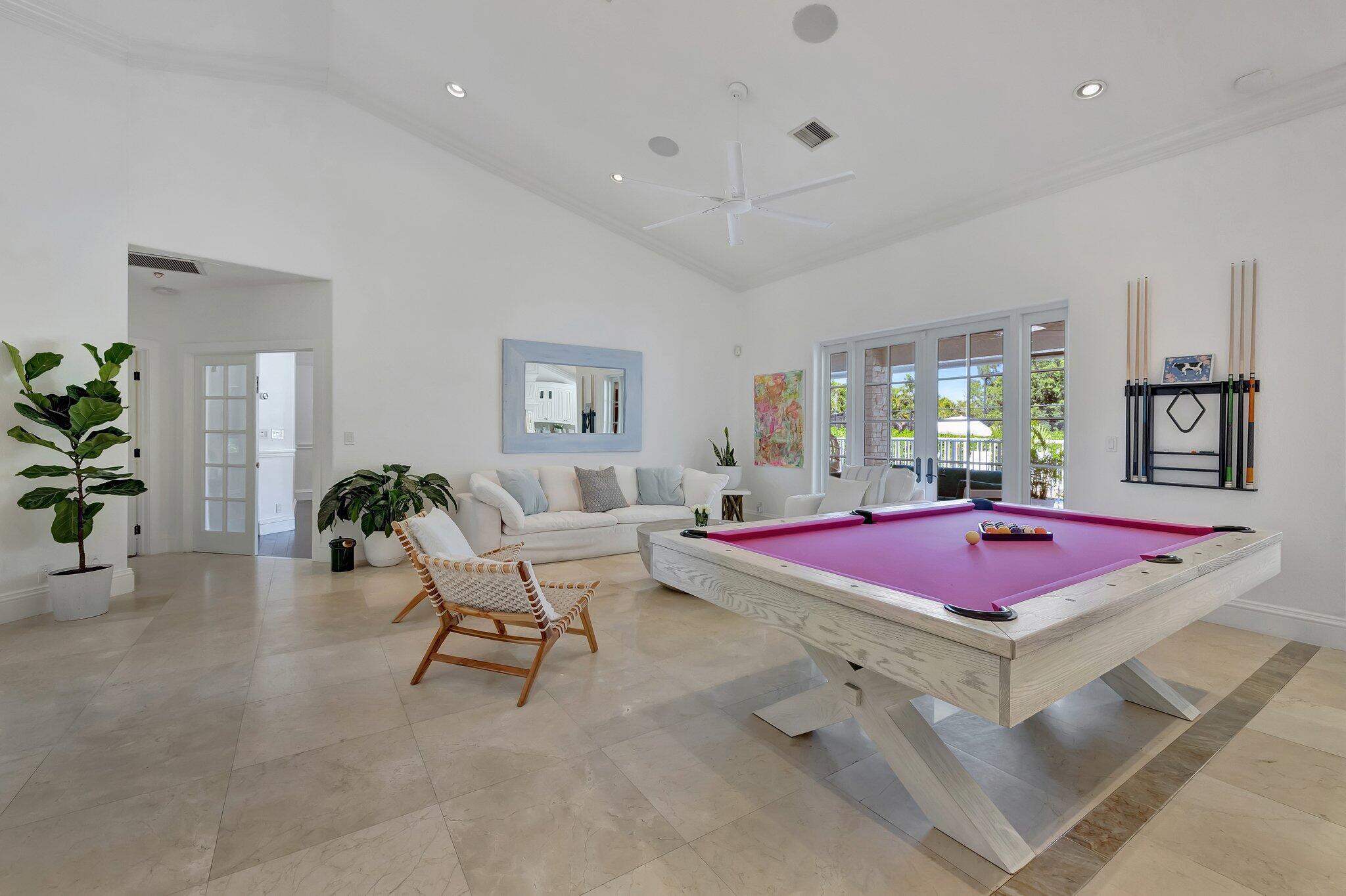 DELRAY LAKES EST - Residential