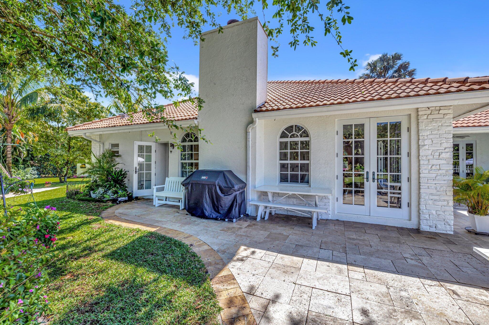 DELRAY LAKES EST - Residential