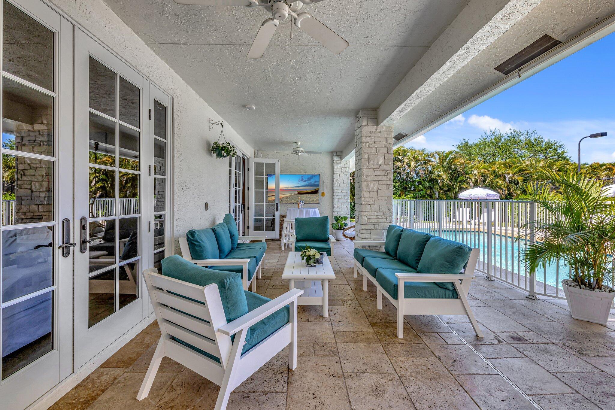 DELRAY LAKES EST - Residential