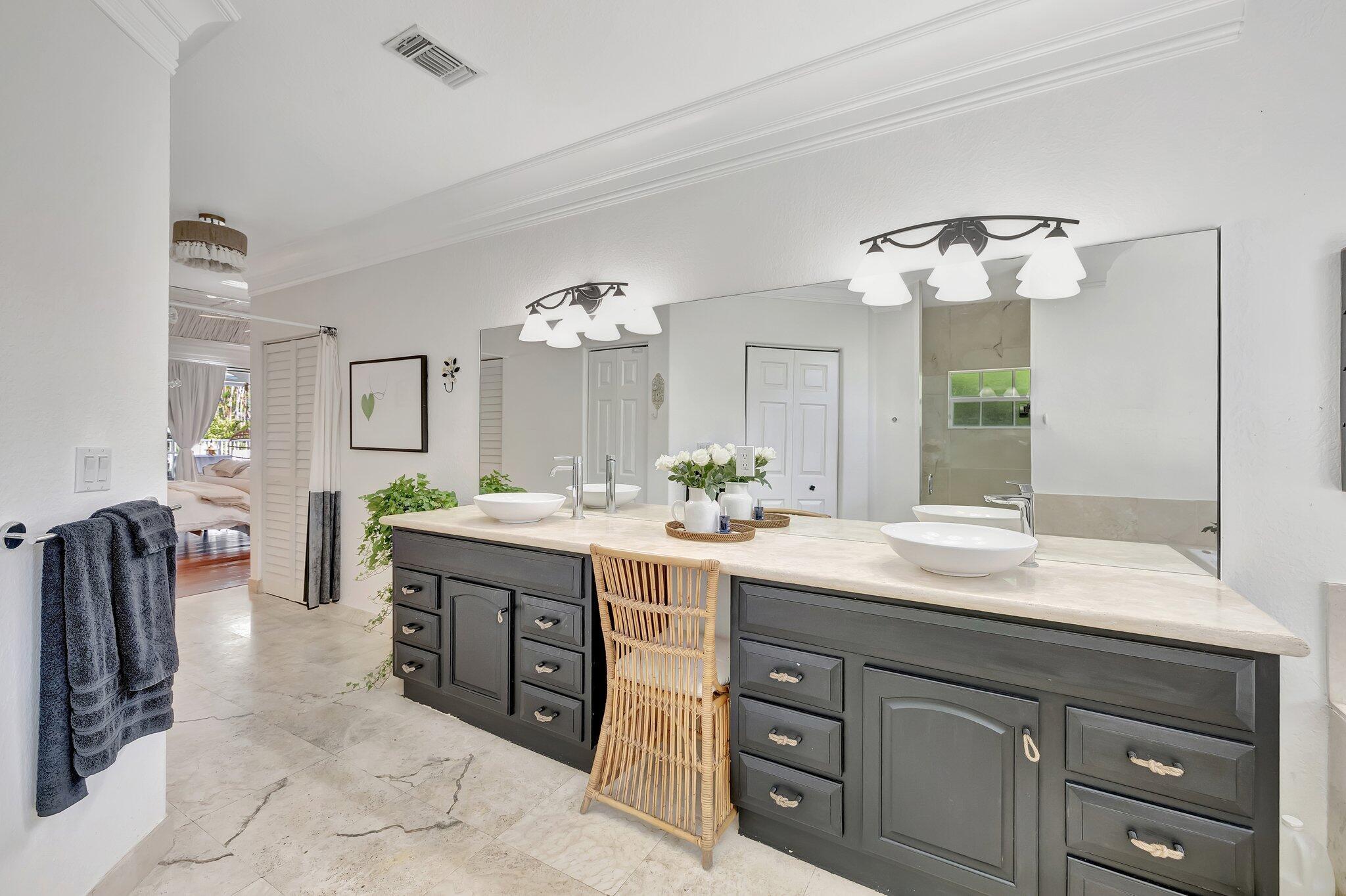 DELRAY LAKES EST - Residential