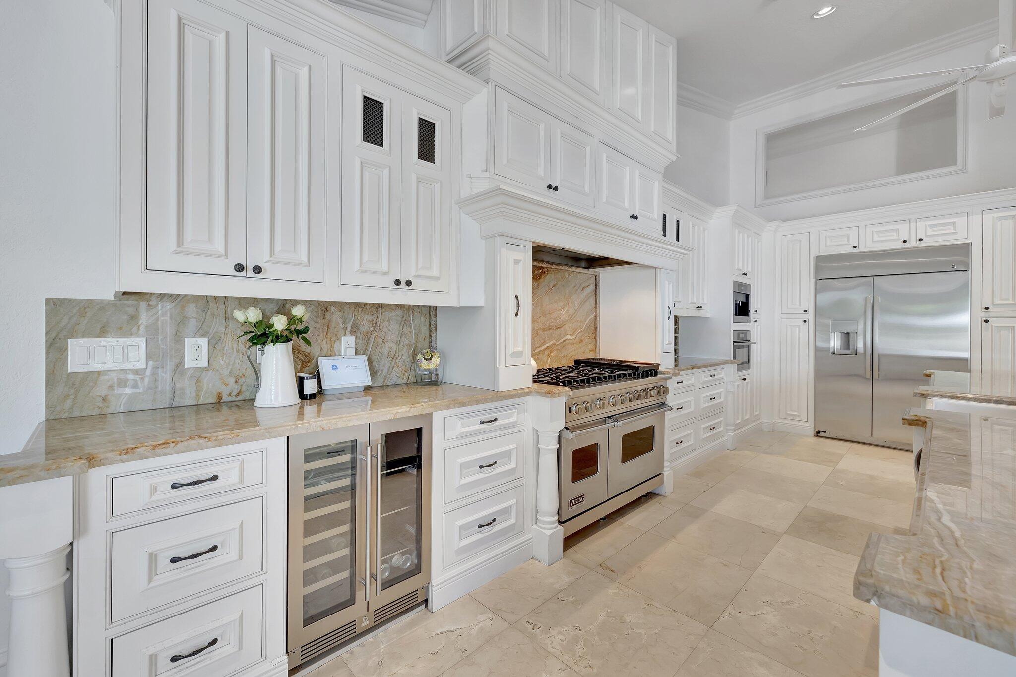 DELRAY LAKES EST - Residential