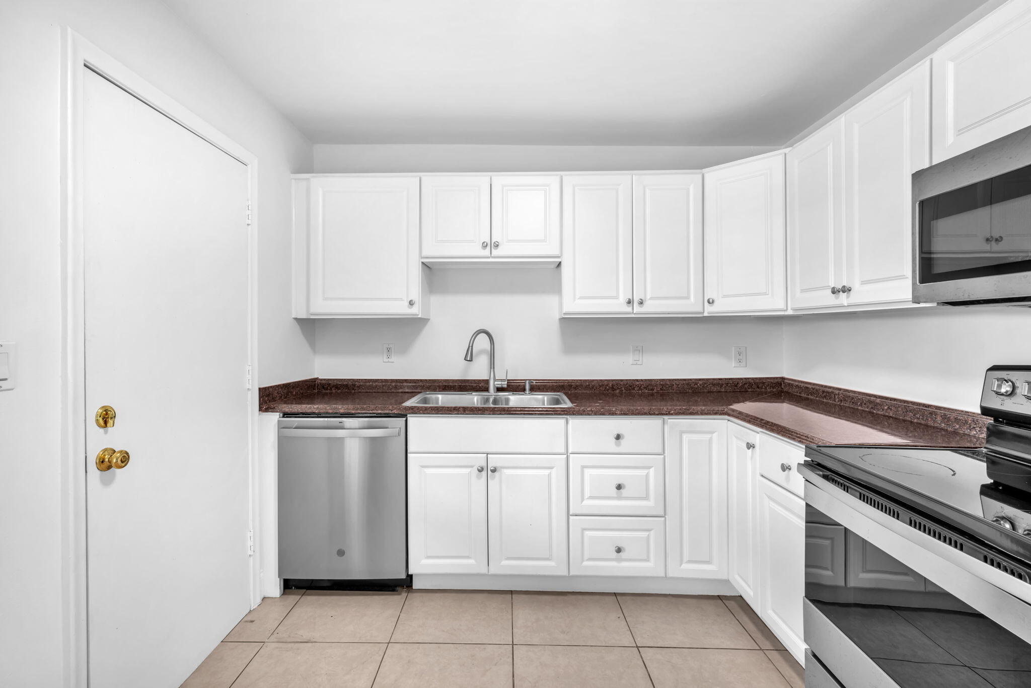 8900 W Sample Road 204