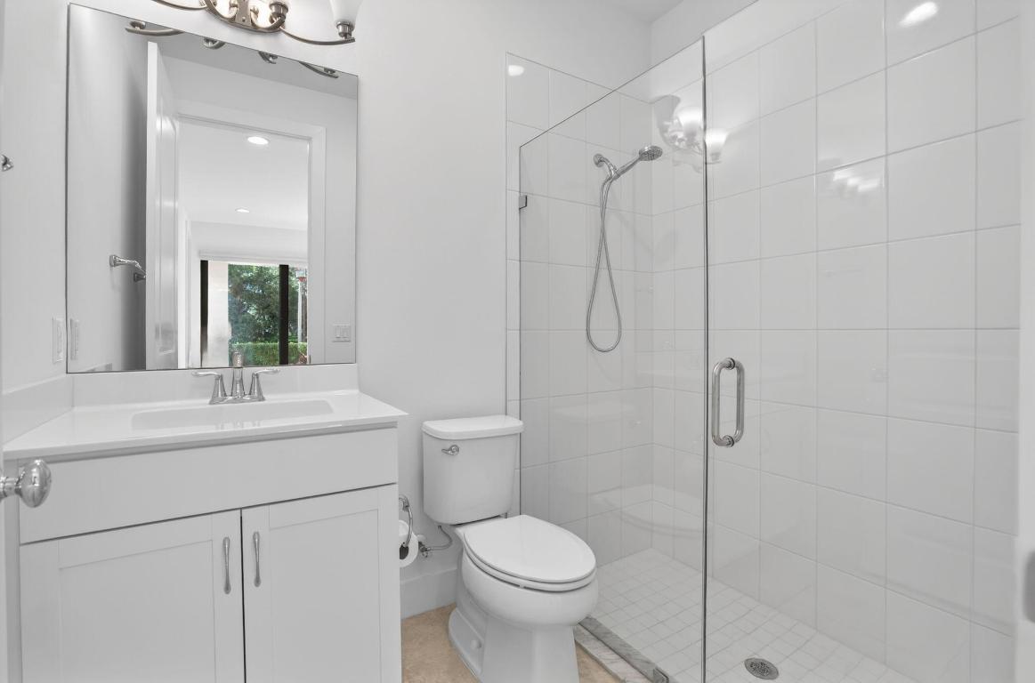 ALTON NEIGHBORHOOD 4 - Residential Lease