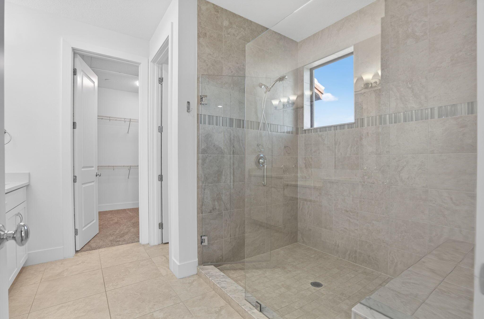 ALTON NEIGHBORHOOD 4 - Residential Lease