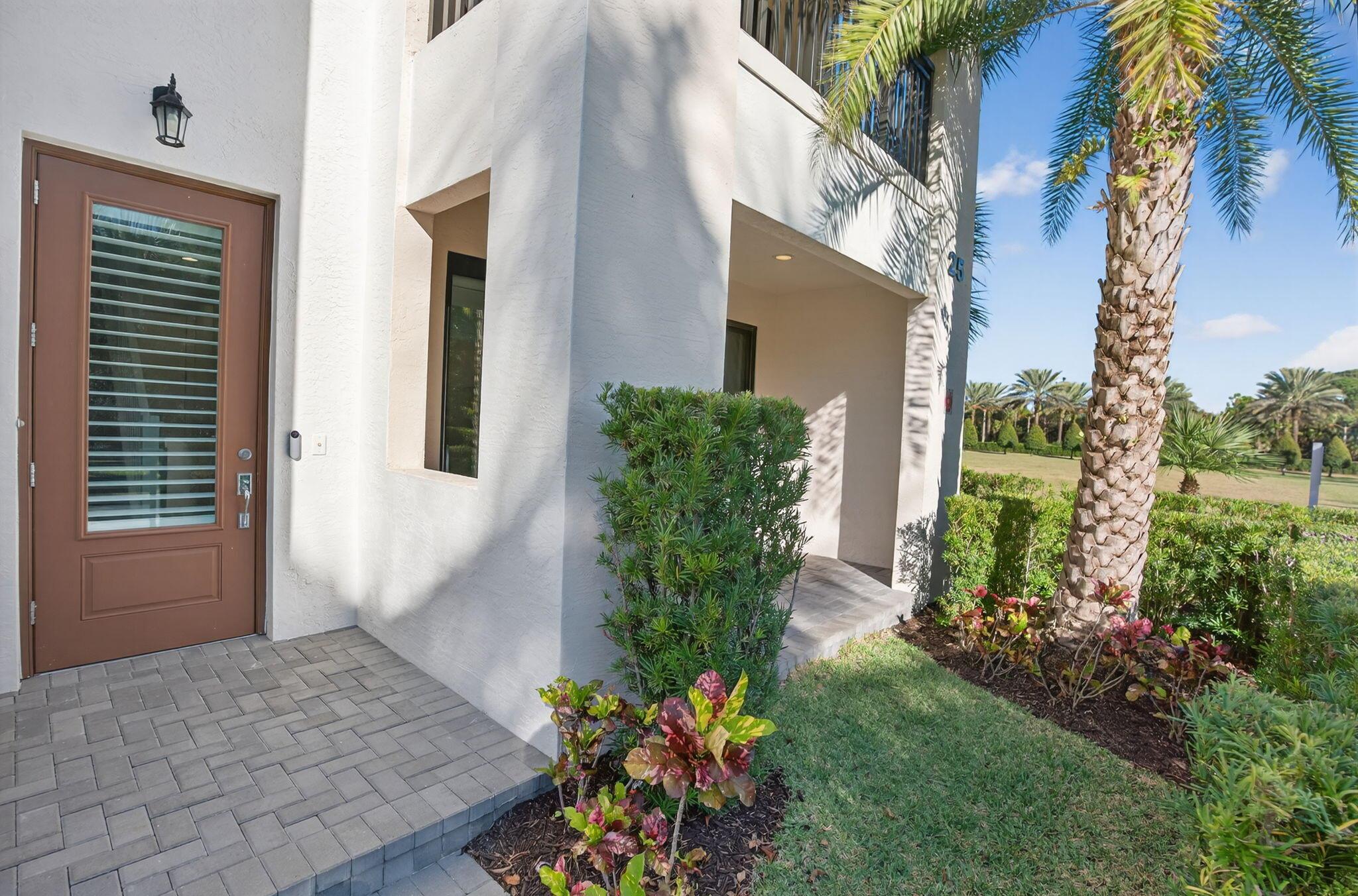 ALTON NEIGHBORHOOD 4 - Residential Lease