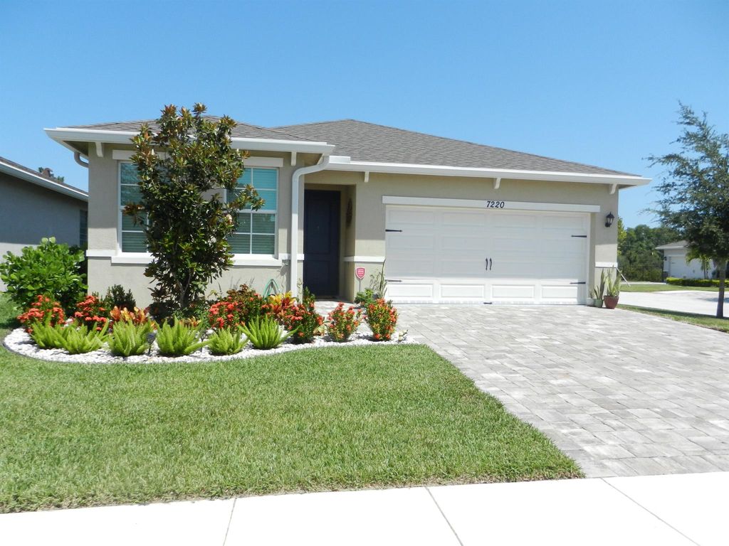 Photo of 7220 SE Sebona Ct, Hobe Sound, FL 33455 (MLS # R10895123)