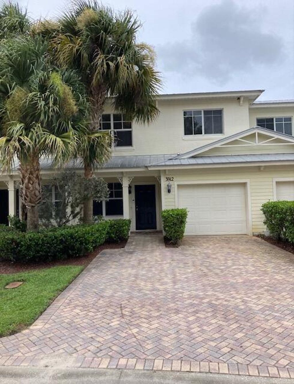 Photo of 3912 Sabal Way, Fort Pierce, FL 34981 (MLS # R10739039)