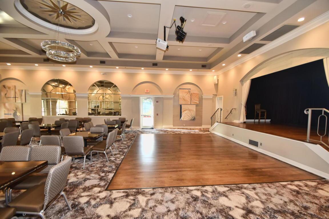 LAKERIDGE FALLS - Residential