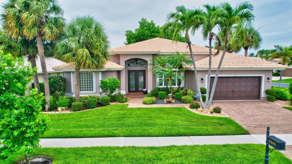 Photo of 7341 Potomac Falls Lane, Boynton Beach, FL 33437 (MLS # R11138144)