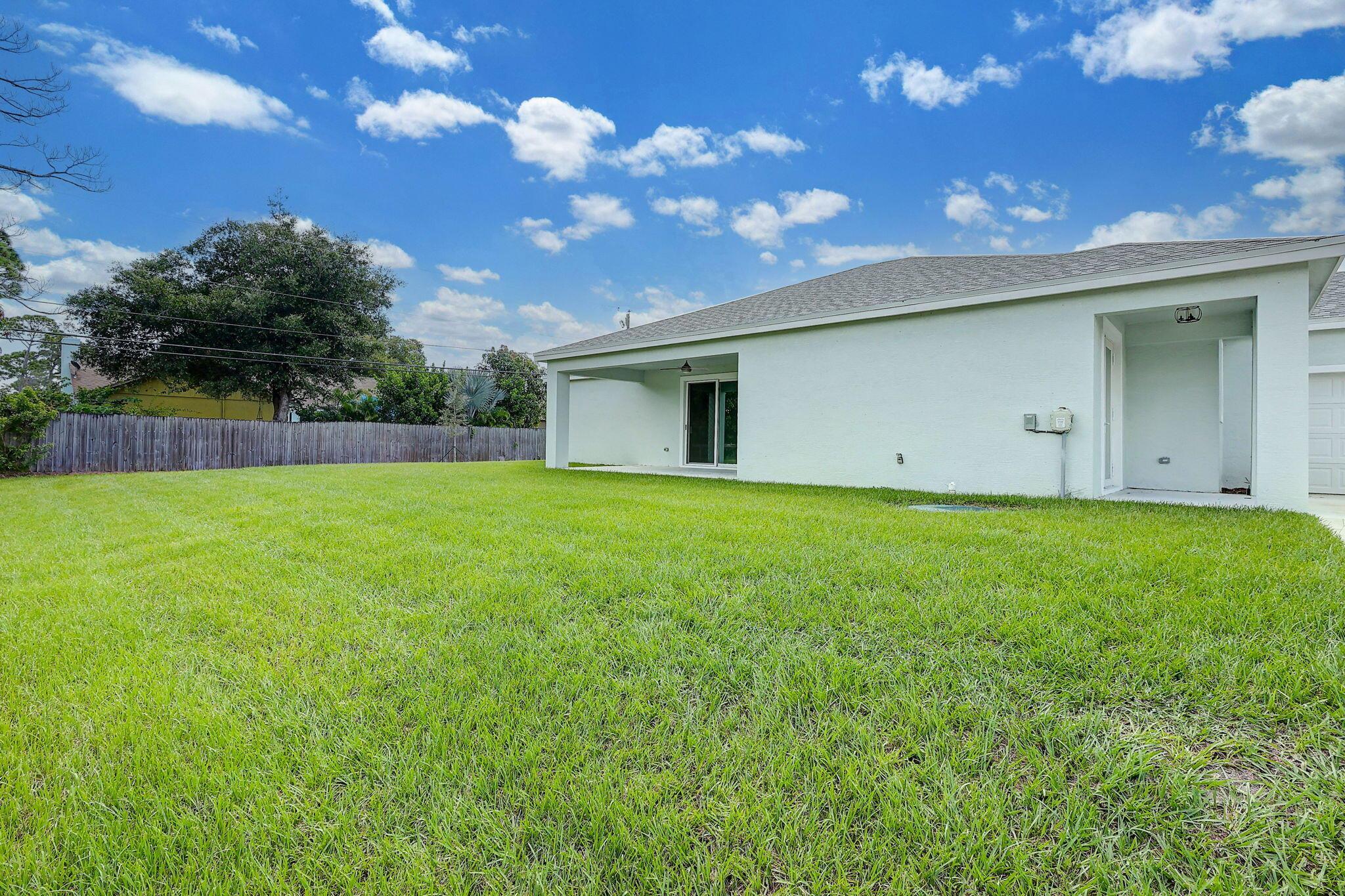 PORT SAINT LUCIE - Residential