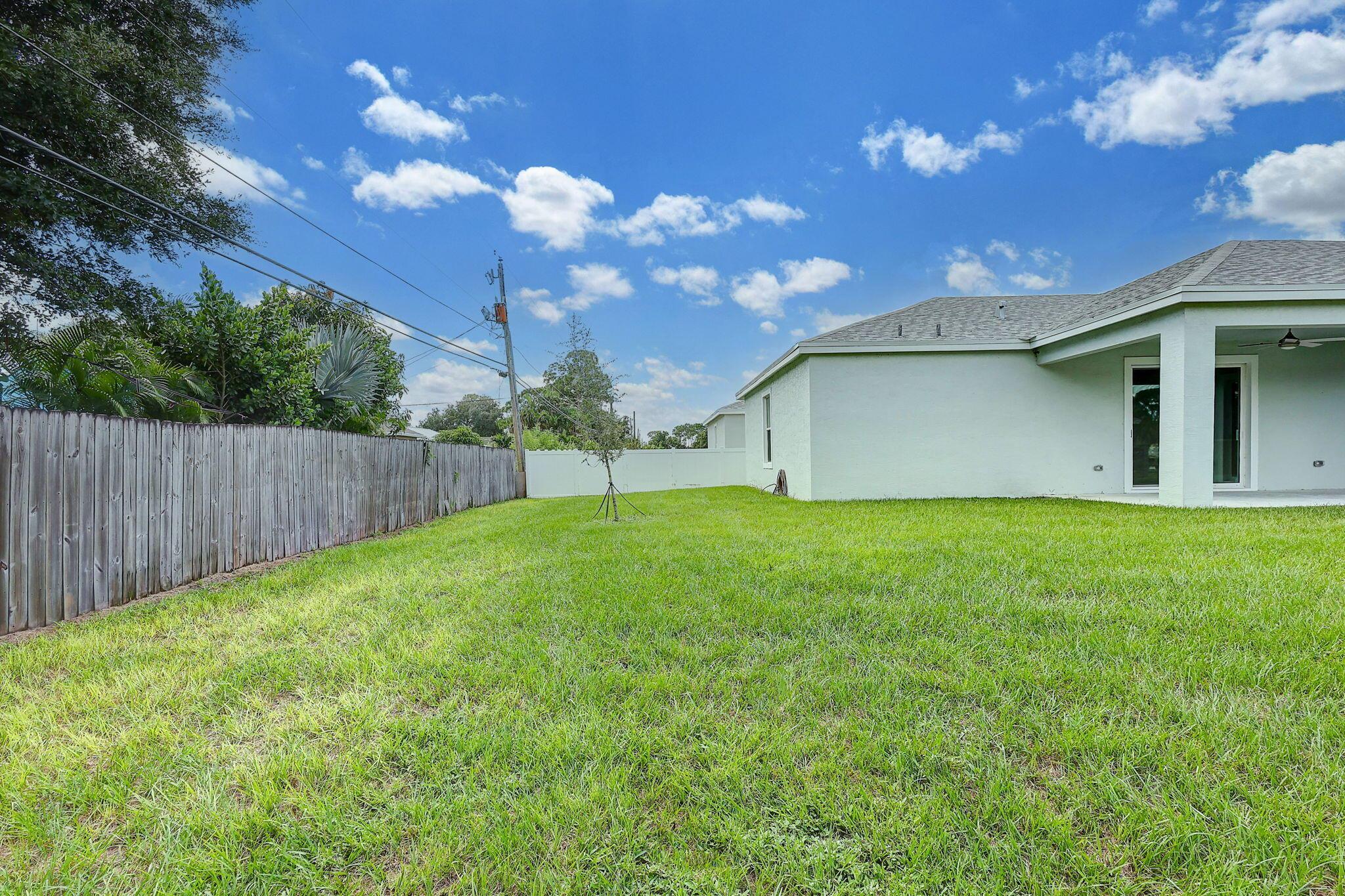 PORT SAINT LUCIE - Residential