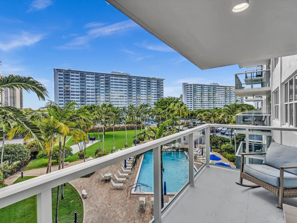 Photo of 3300 NE 36th Street #420, Fort Lauderdale, FL 33308 (MLS # B26080432)