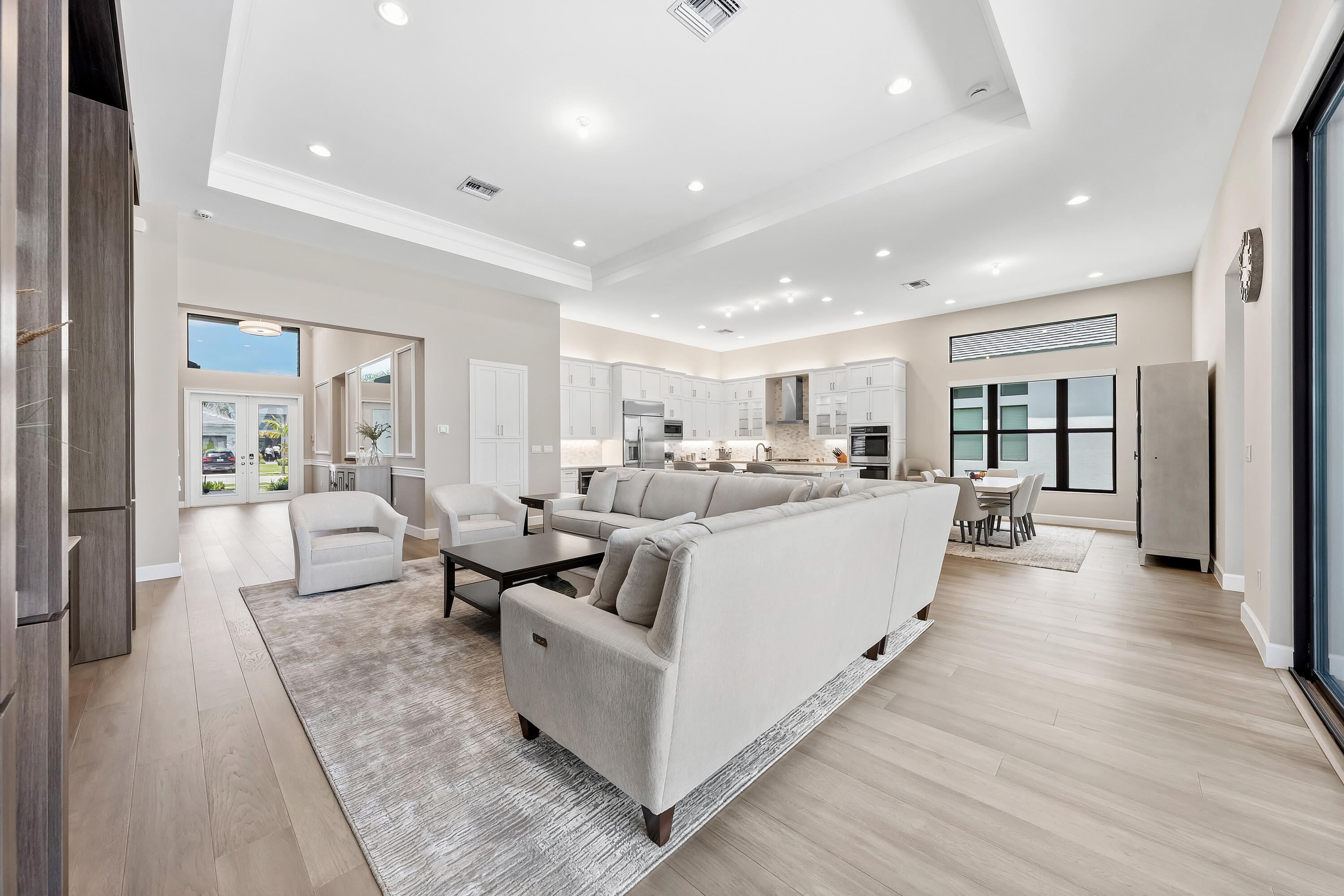 Valencia Grand - Residential