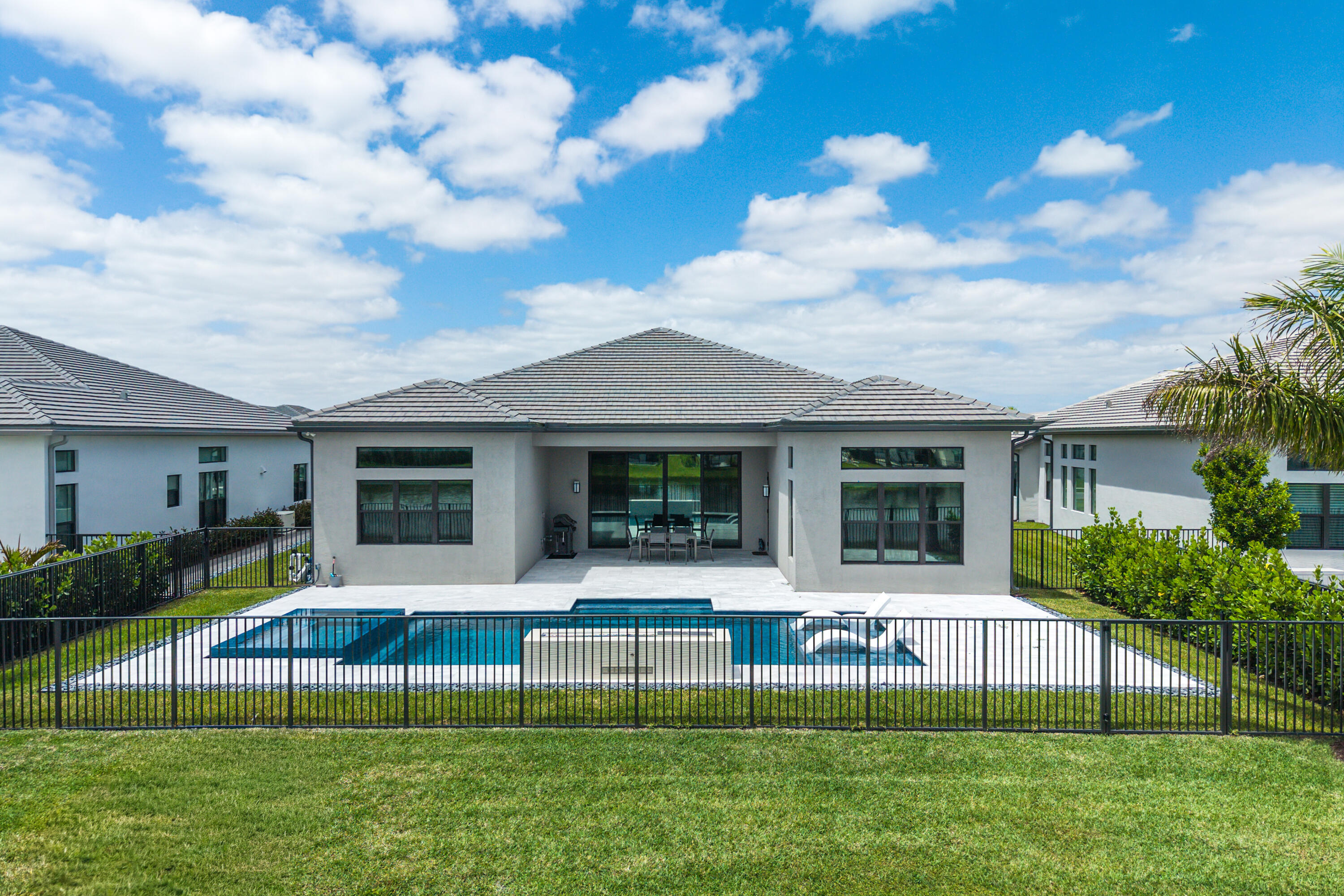 Valencia Grand - Residential