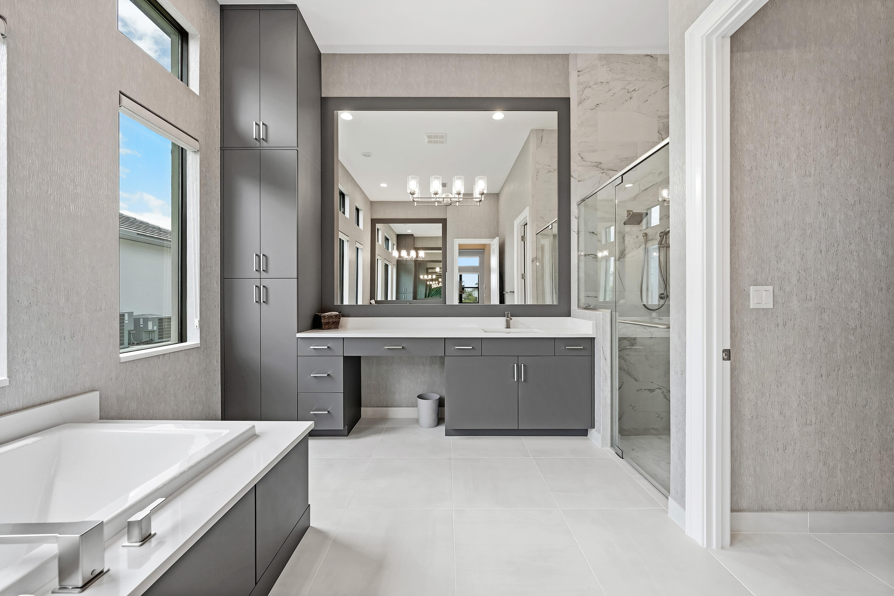 Valencia Grand - Residential