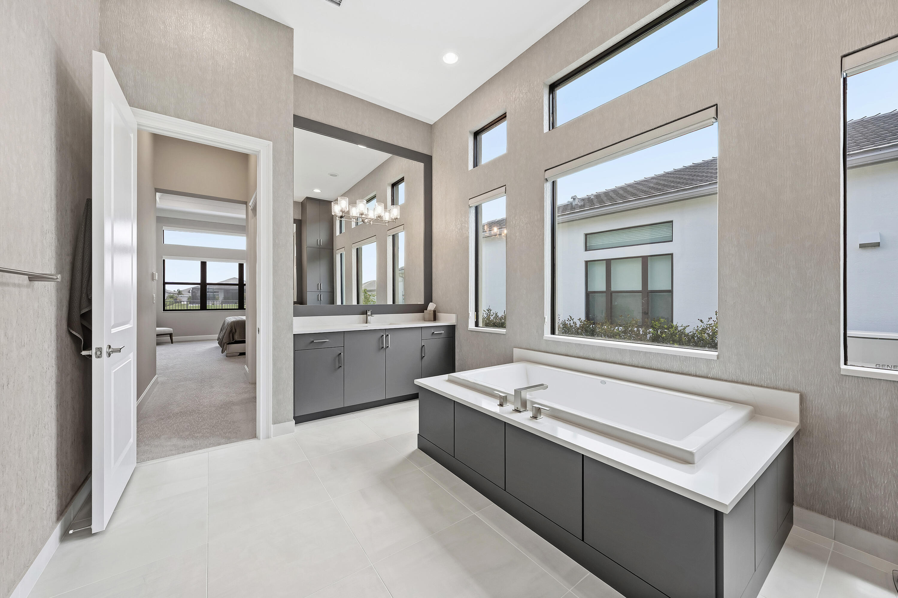 Valencia Grand - Residential