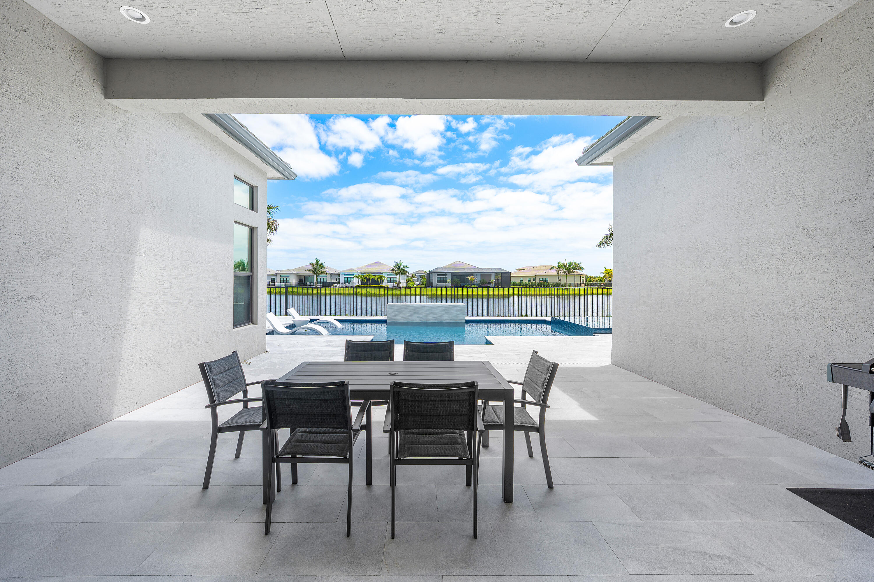 Valencia Grand - Residential