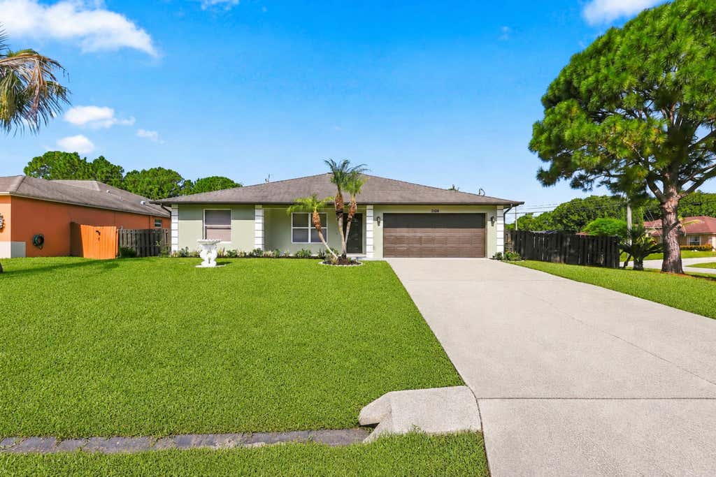 Photo of 3102 SW CATHEDRAL Street, Port Saint Lucie, FL 34953 (MLS # B26064324)