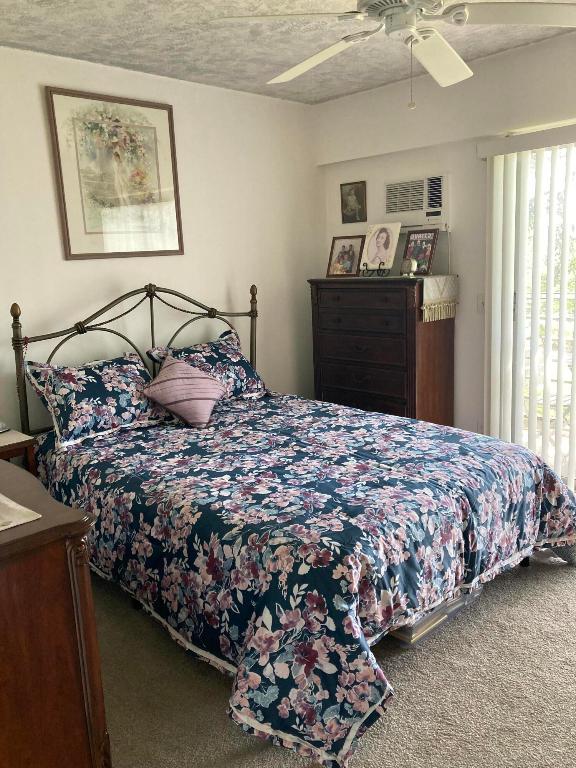 CENTURY VILLAGE - Residential