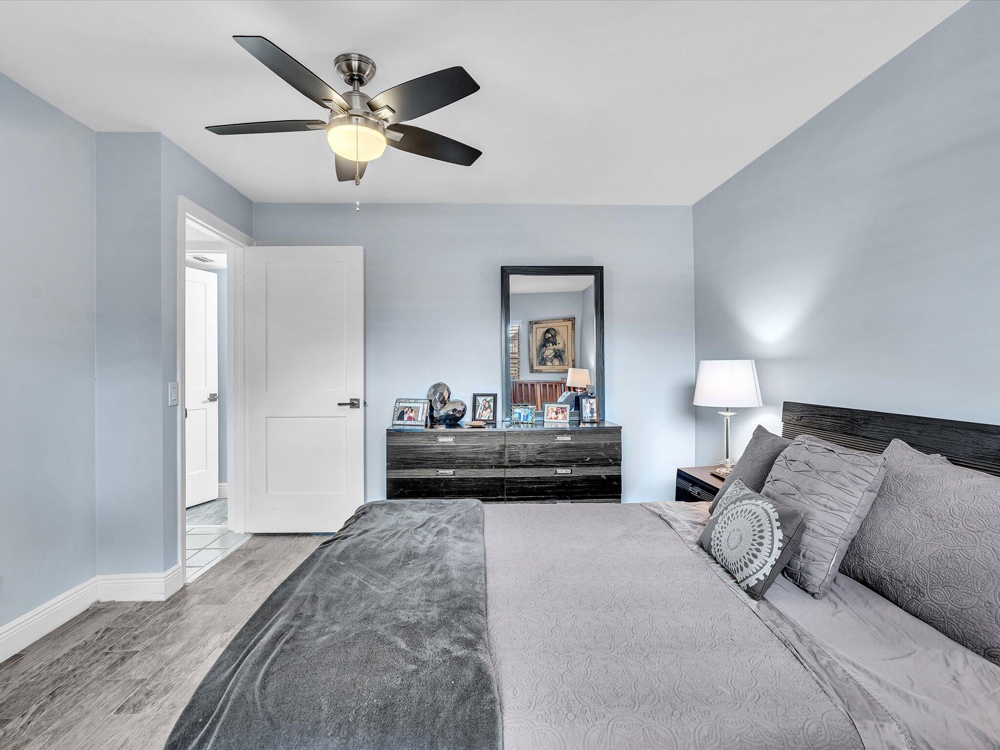 FAIRWAYS OF BOCA LAGO CONDO - Residential