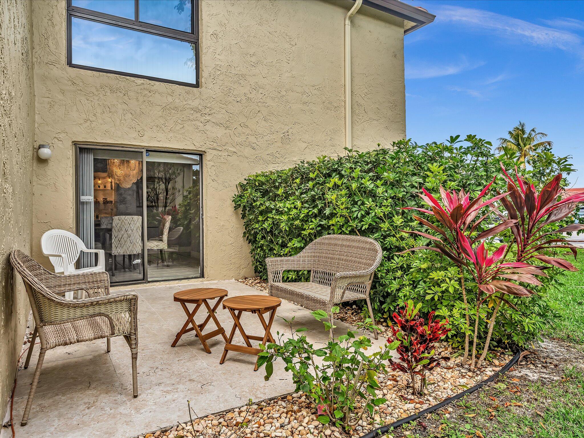 FAIRWAYS OF BOCA LAGO CONDO - Residential