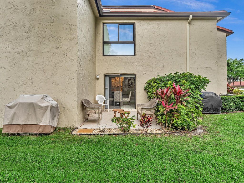 Photo of 8410 Casa Del Lago, Boca Raton, FL 33433 (MLS # B26010227)