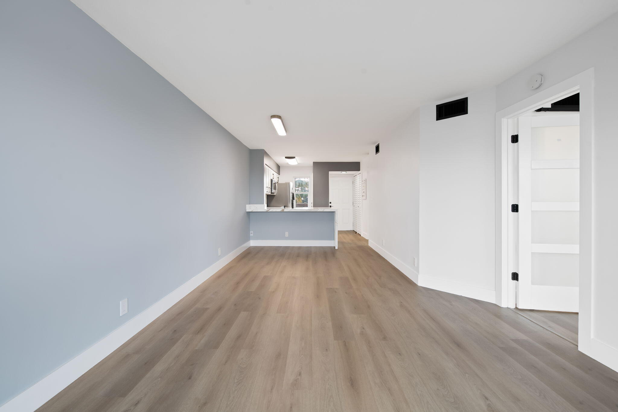 CYPRESS BEND CONDOMINIUM - Residential