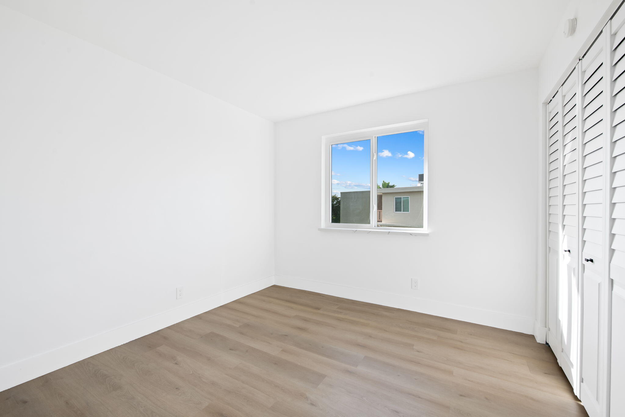 CYPRESS BEND CONDOMINIUM - Residential