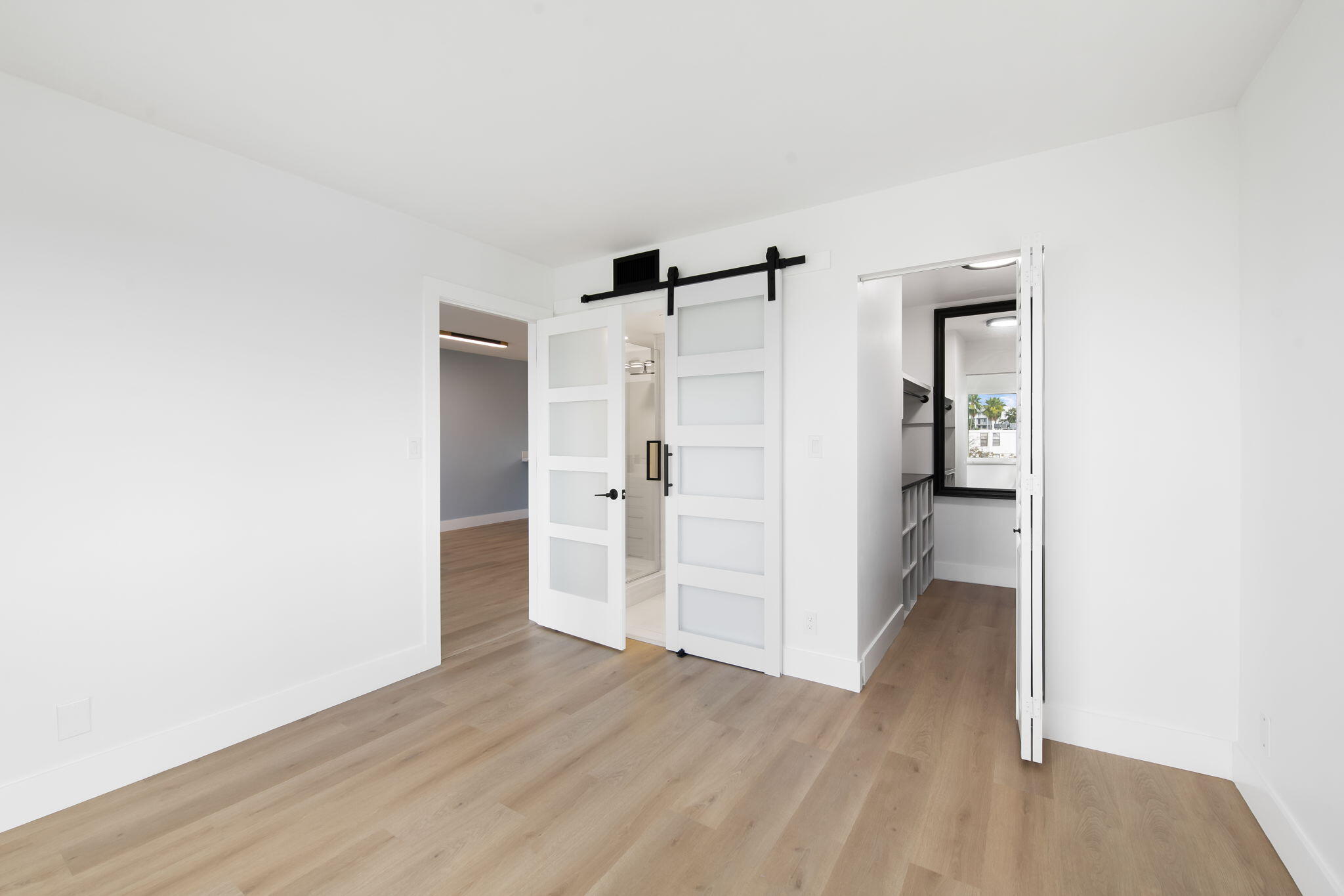 CYPRESS BEND CONDOMINIUM - Residential