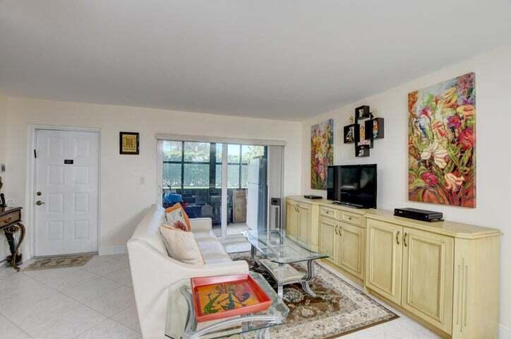 7539 S Oriole Boulevard 103