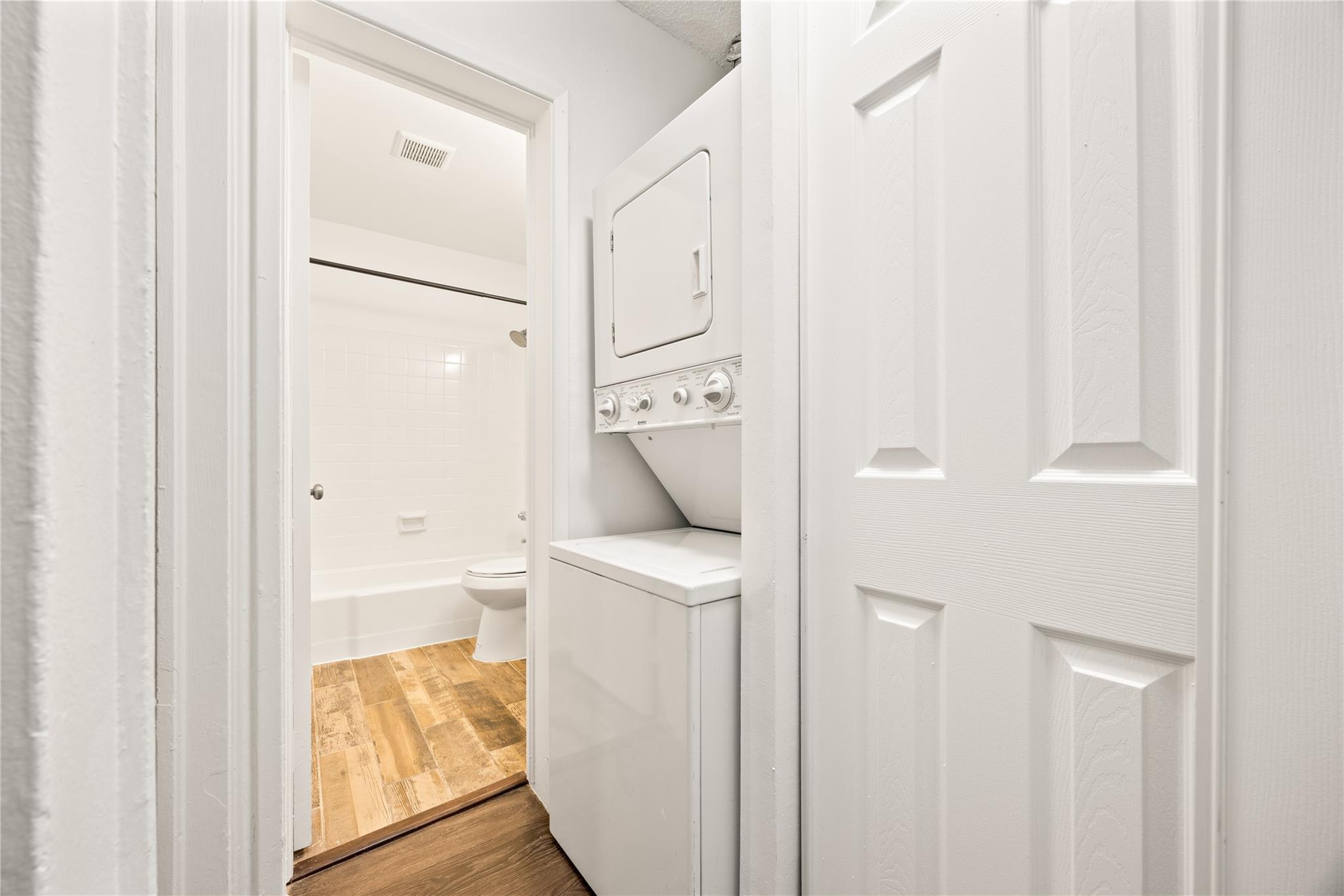 CORAL HIGHLANDS RESUB BLK - Residential Lease